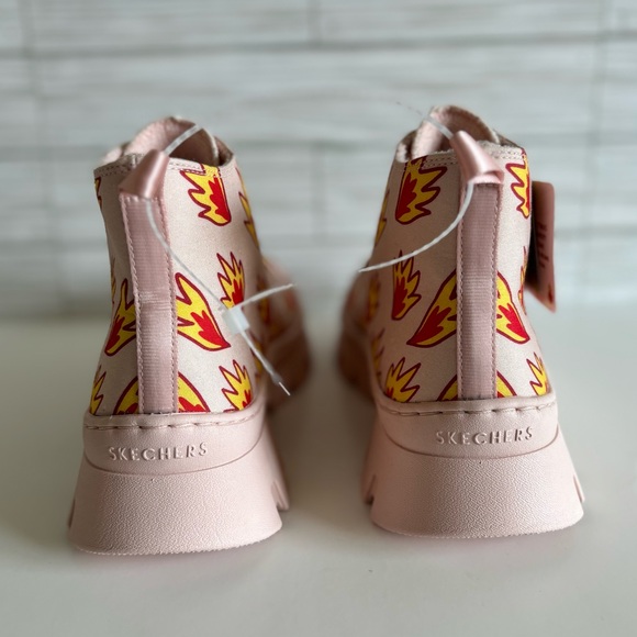 Skechers x Ricardo Cavolo ‘Roadies Surge’ – Tiny Flames - Picture 7 of 14